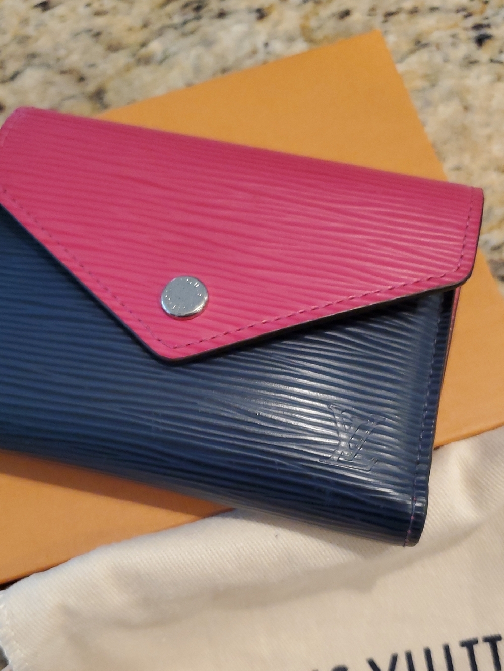 Louis Vuitton Epi Compact Victorine Wallet in Indigo / Hot Pink ... Excellent - Picture 3 of 13
